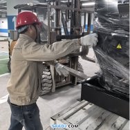 100千瓦卡得城仕柴油发电机组发货湖北武汉