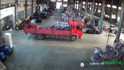 100kw卡得城仕柴油发电机组车间装货去南昌